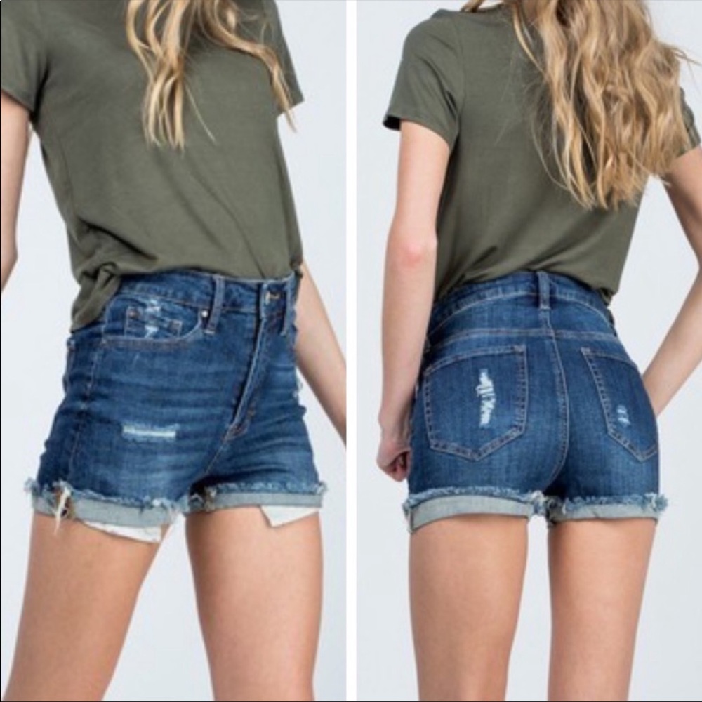 High Waisted Rolled Hem Shortie